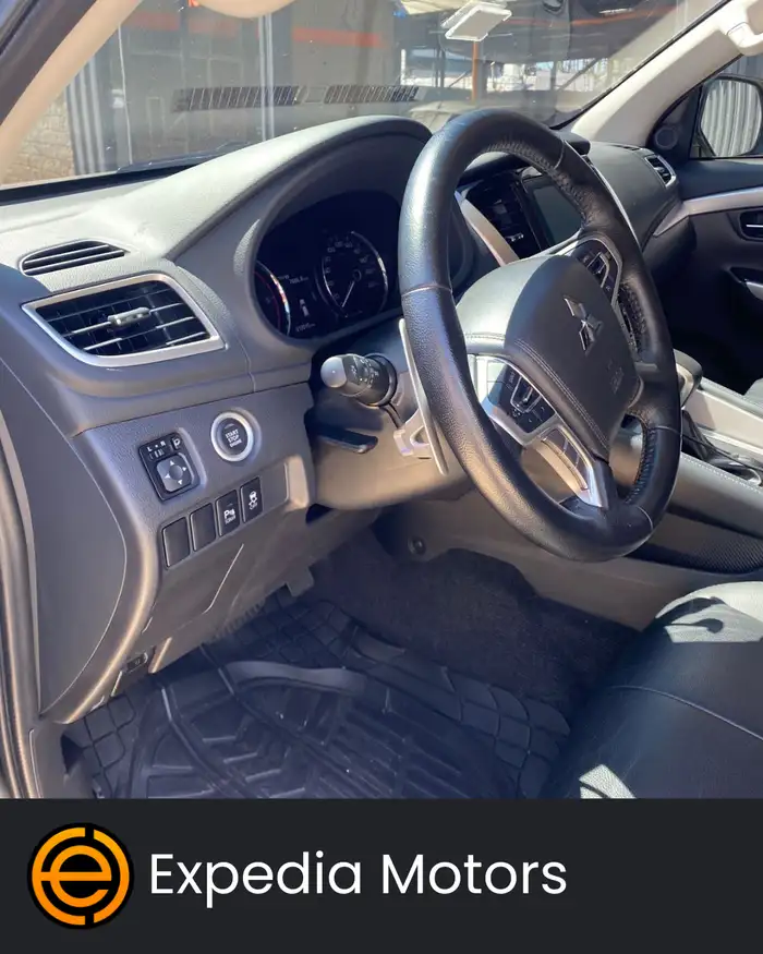 2024 Mitsubishi Montero — 2