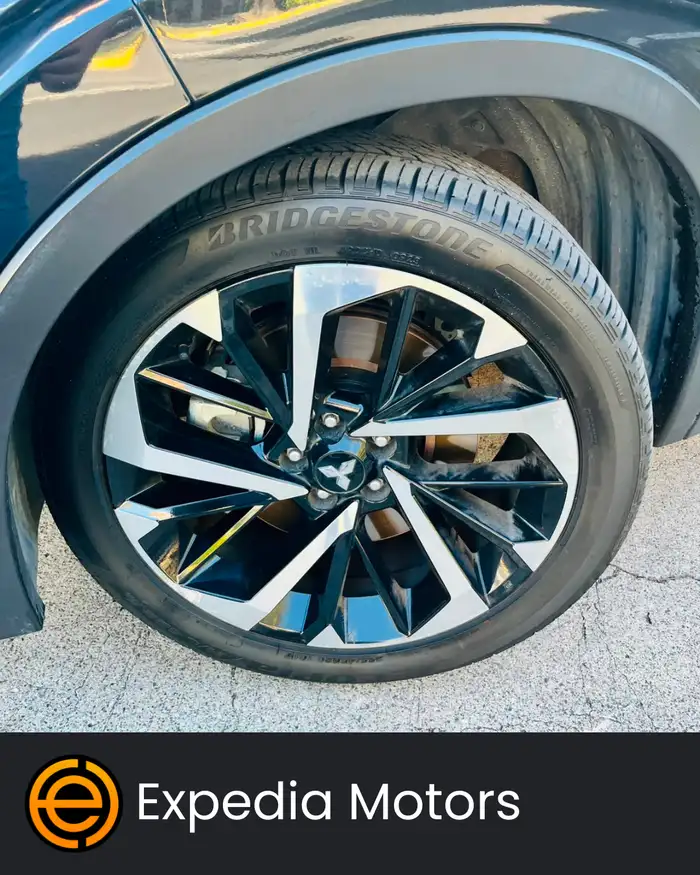 2024 Mitsubishi Outlander — 4