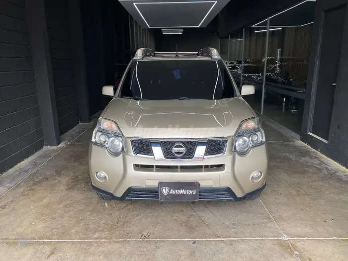 2014 Nissan X-Trail — 3