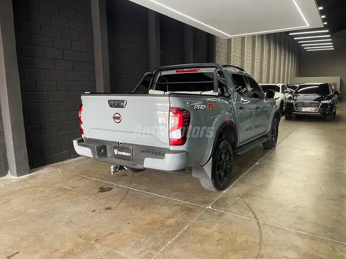 2025 Nissan Frontier — 2