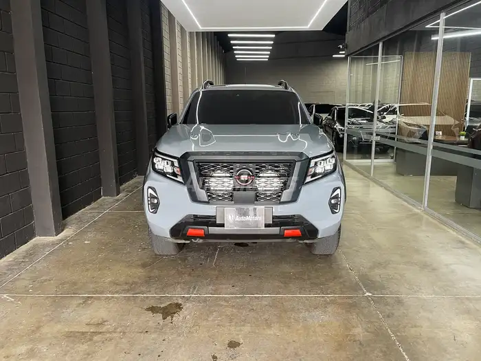 2025 Nissan Frontier — 3