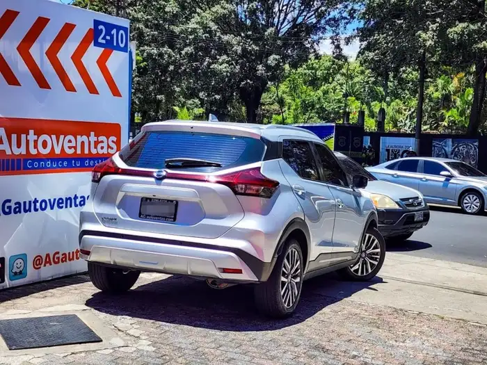 2022 Nissan Kicks — 4