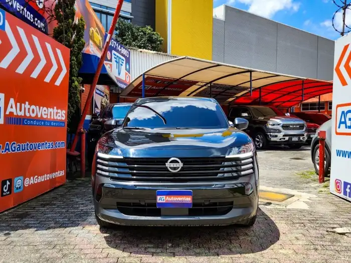 2025 Nissan Kicks — 2