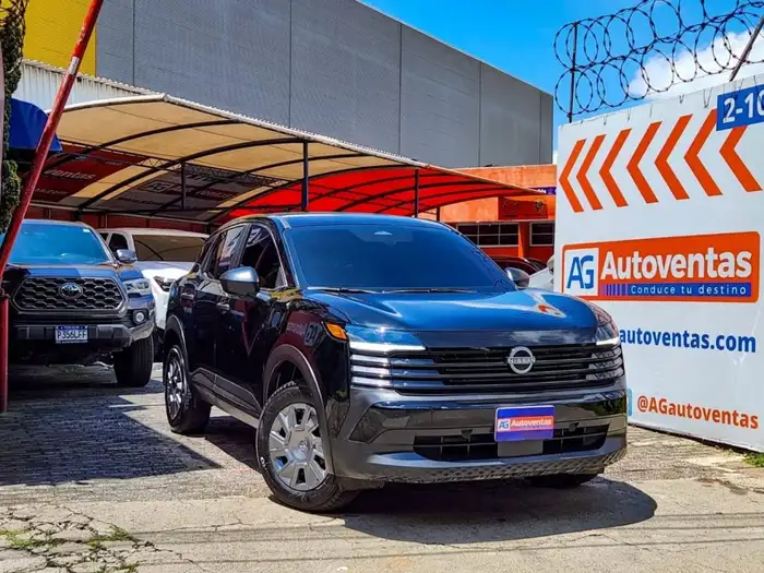 2025 Nissan Kicks — 3