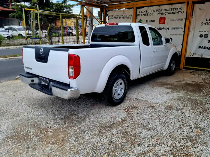 2012 Nissan Frontier — 4