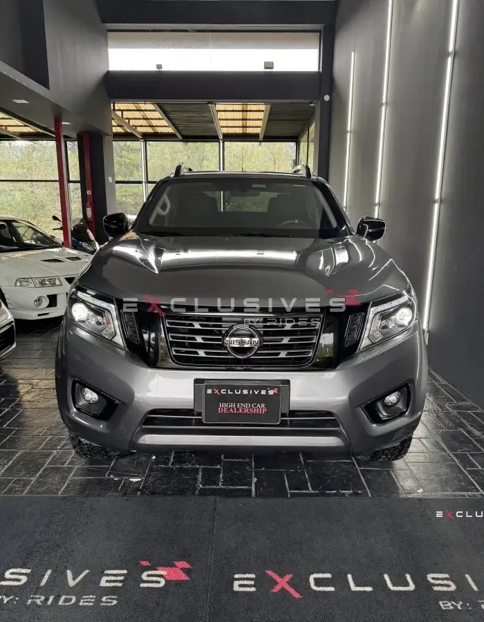 2020 Nissan Frontier — 2