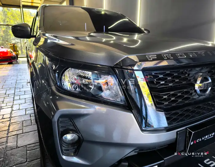 2022 Nissan Frontier — 4