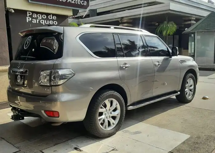 2012 Nissan Patrol — 4