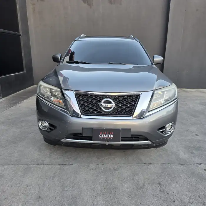 2015 Nissan Pathfinder — 2