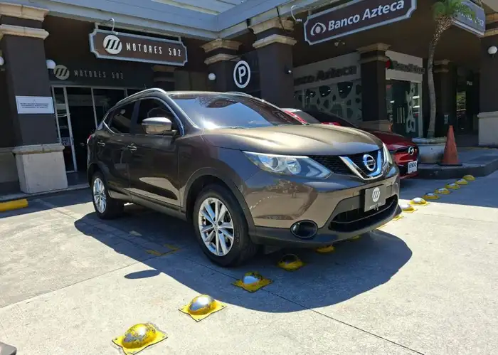 2016 Nissan QASHQAI — 4