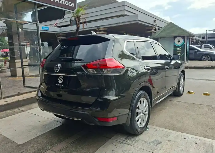 2019 Nissan X-Trail — 4