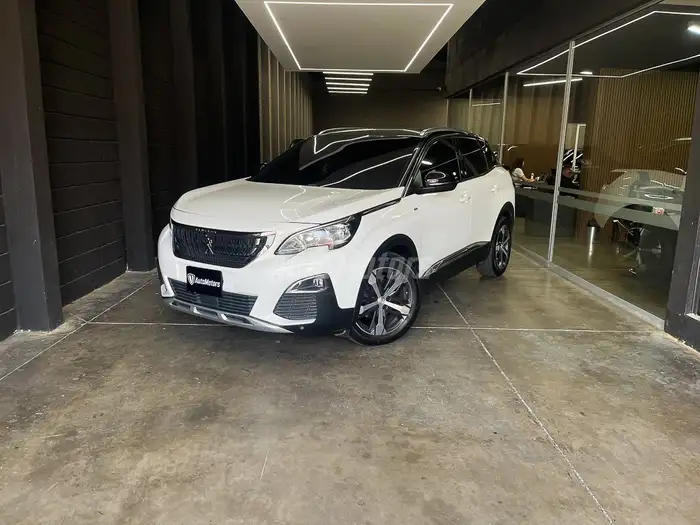 2019 Peugeot 3008 — 1
