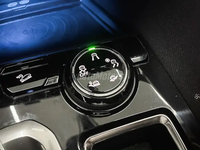 2019 Peugeot 3008 — 13
