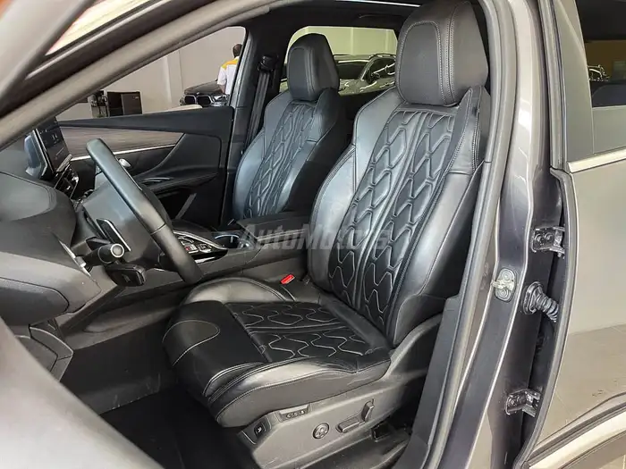 2022 Peugeot 3008 — 5