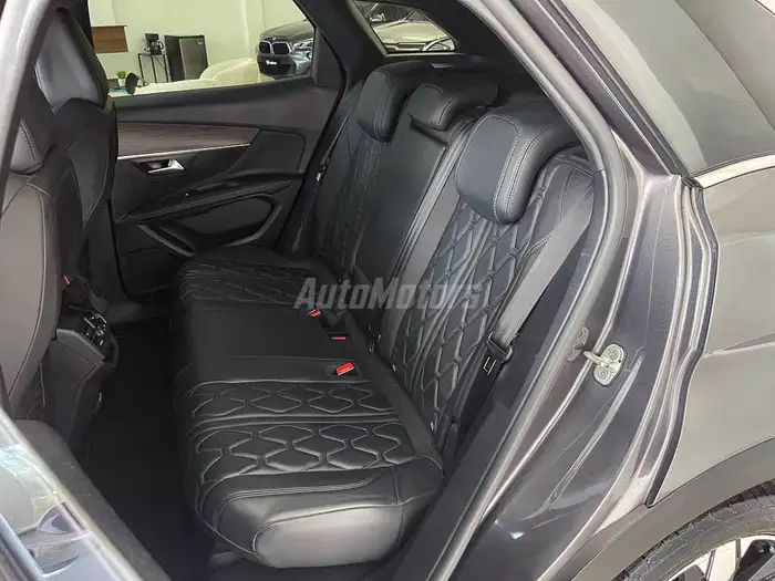 2022 Peugeot 3008 — 6