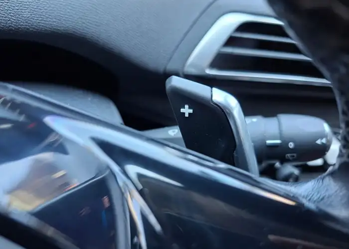2018 Peugeot 3008 — 13