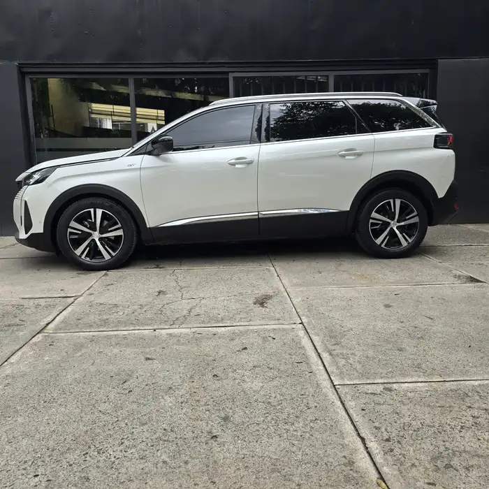 2024 Peugeot 5008 — 3
