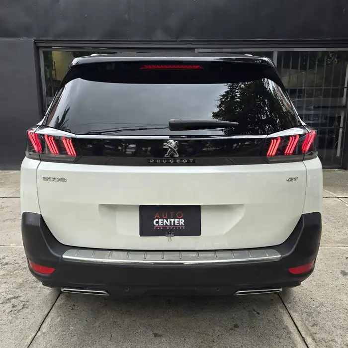 2024 Peugeot 5008 — 5