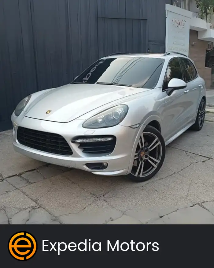 2014 Porsche CAYENNE — 1