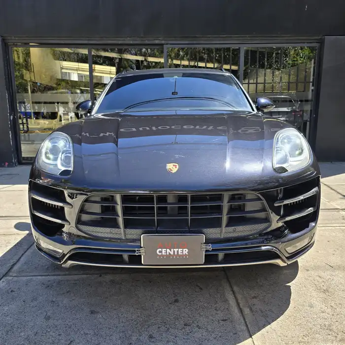 2015 Porsche MACAN — 2