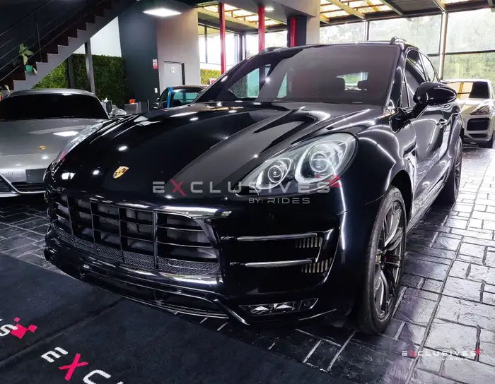 2015 Porsche MACAN — 3