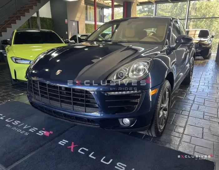 2016 Porsche MACAN — 3