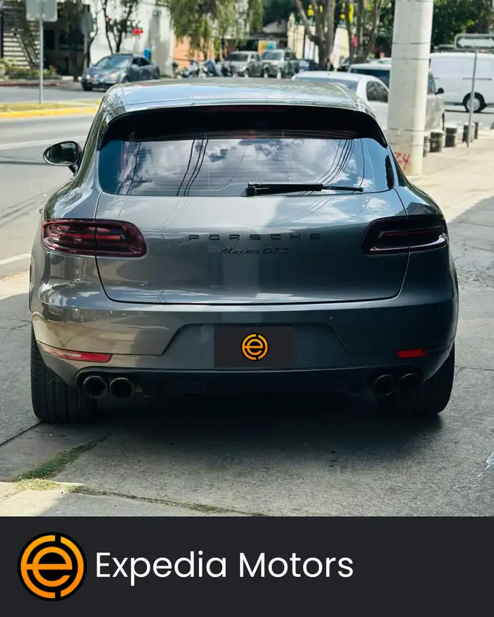 2018 Porsche MACAN — 4