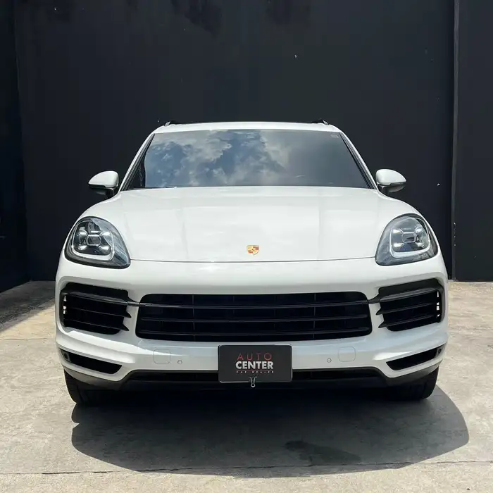 2020 Porsche CAYENNE — 2