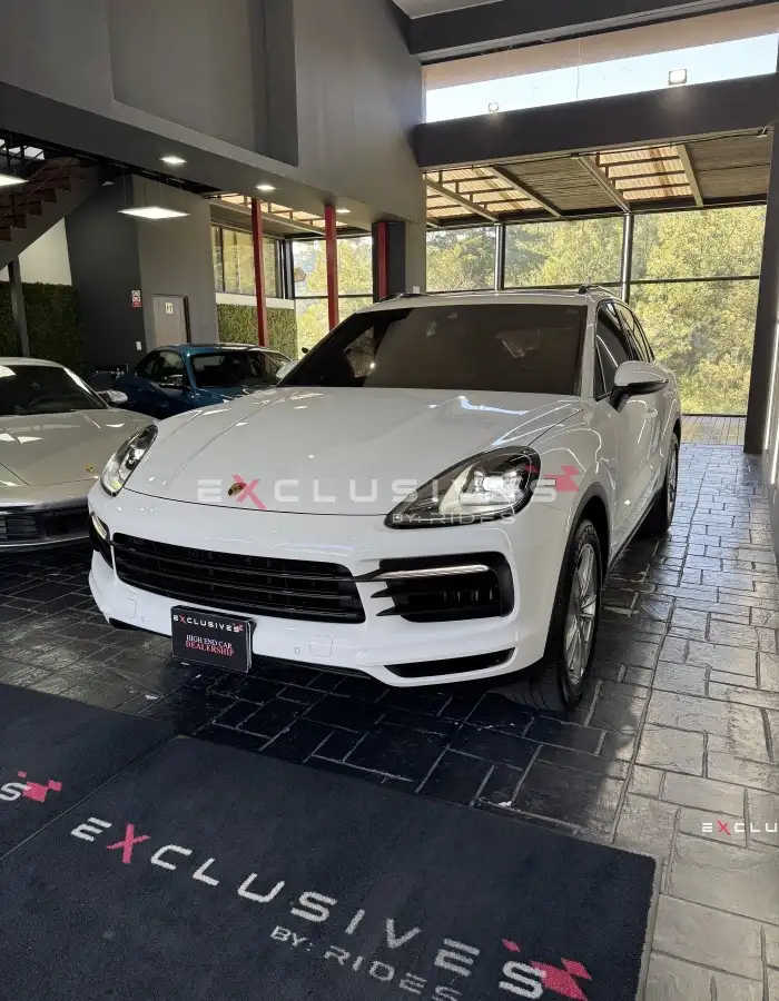 2020 Porsche CAYENNE — 3