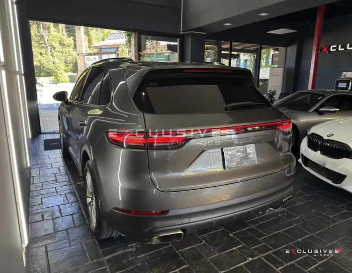 2020 Porsche CAYENNE — 4