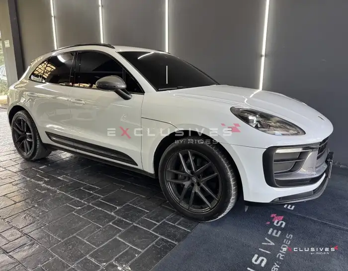 2024 Porsche MACAN — 1