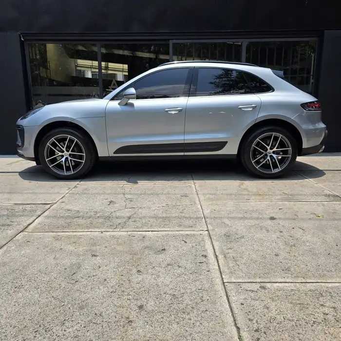 2024 Porsche MACAN — 3