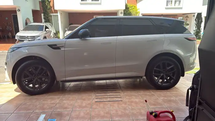 2025 Land Rover SPORT P360 — 3