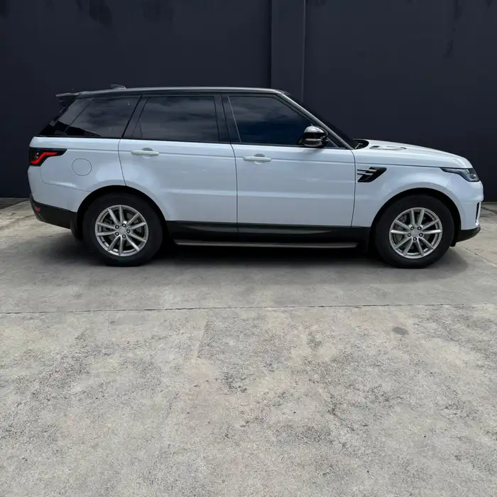 2019 Land Rover RANGE ROVER — 3