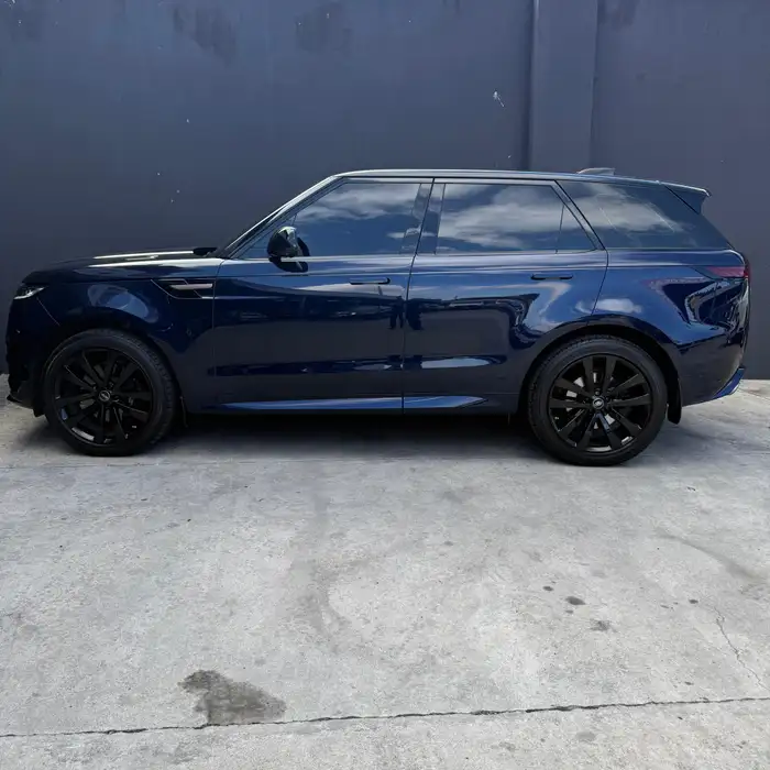 2023 Land Rover RANGE ROVER — 3