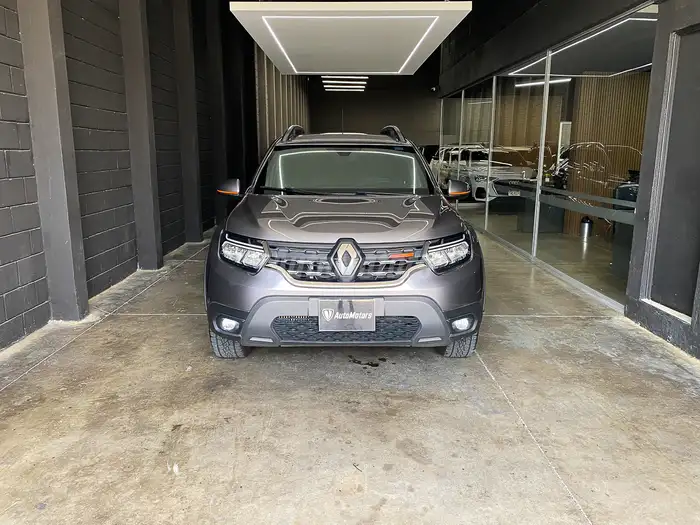 2025 Renault DUSTER — 3