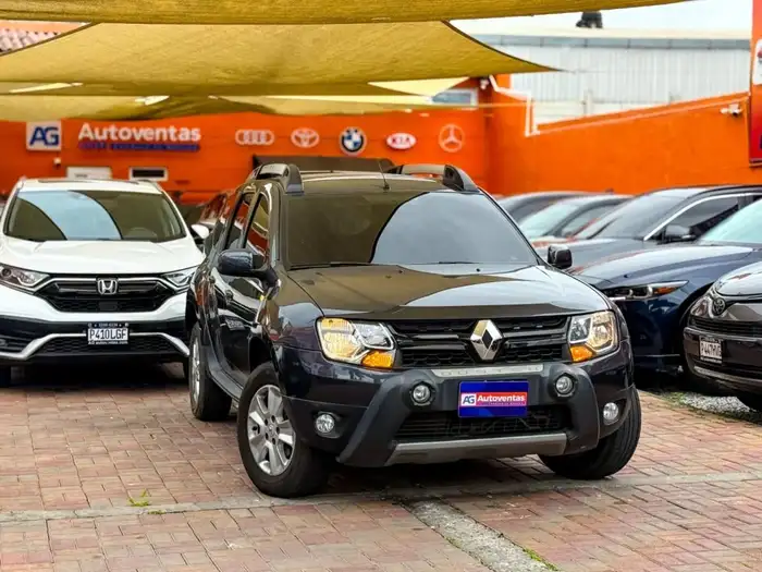 2018 Renault DUSTER — 2