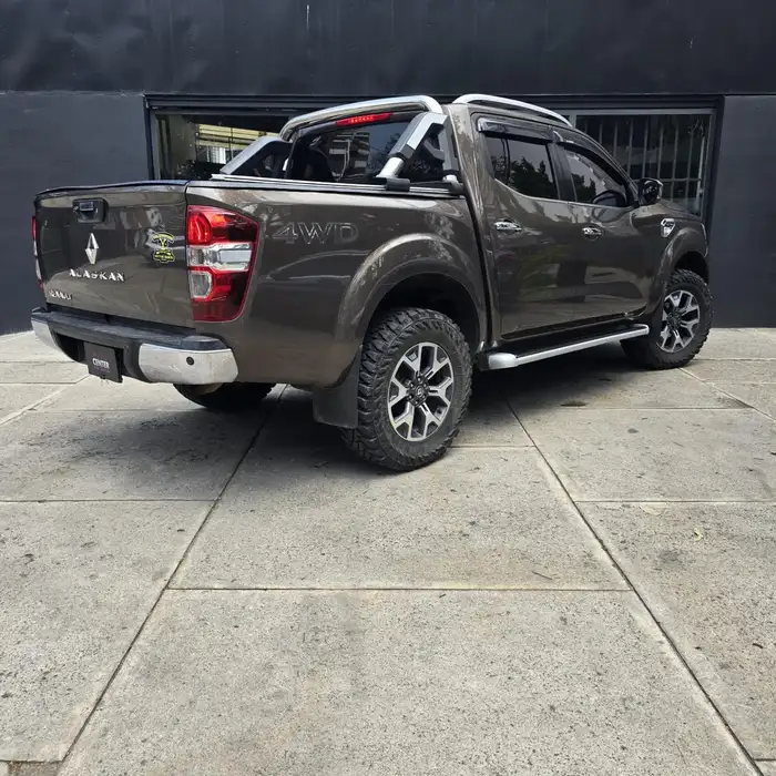 2019 Renault ALASKAN — 4