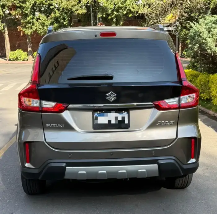 2021 Suzuki XL 7 — 3