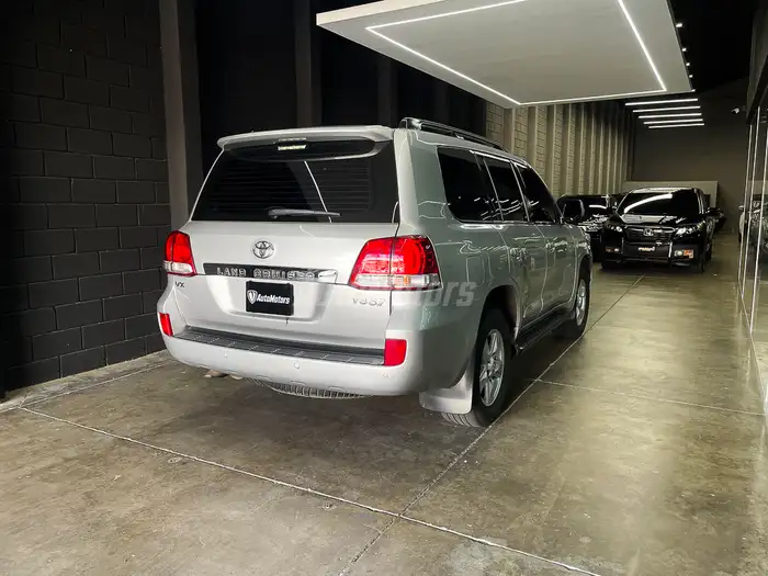 2011 Toyota Land Cruiser — 2