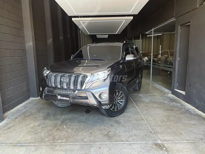 2012 Toyota Land Cruiser — 1