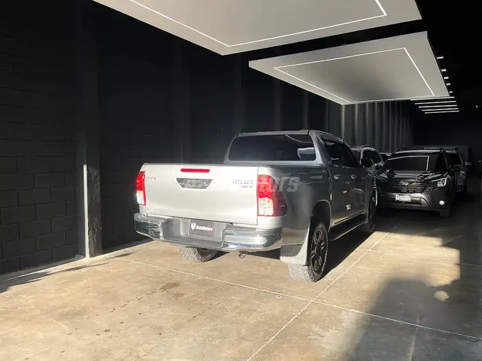 2022 Toyota Hilux — 4