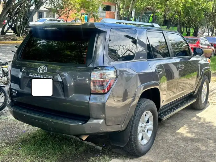 2019 Toyota 4Runner — 2