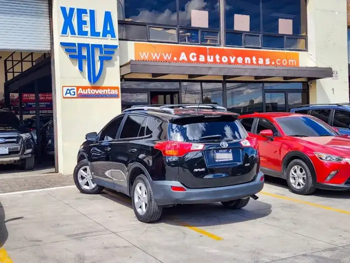 2013 Toyota RAV4 — 4