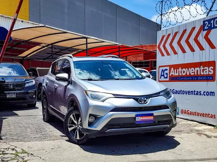 2016 Toyota RAV4 — 3