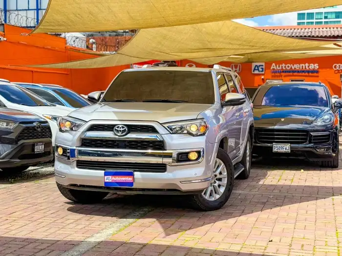 2018 Toyota 4Runner — 2