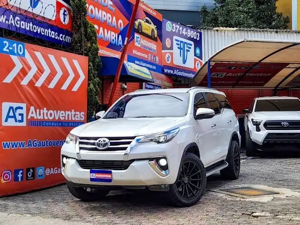 2019 Toyota Fortuner — 1