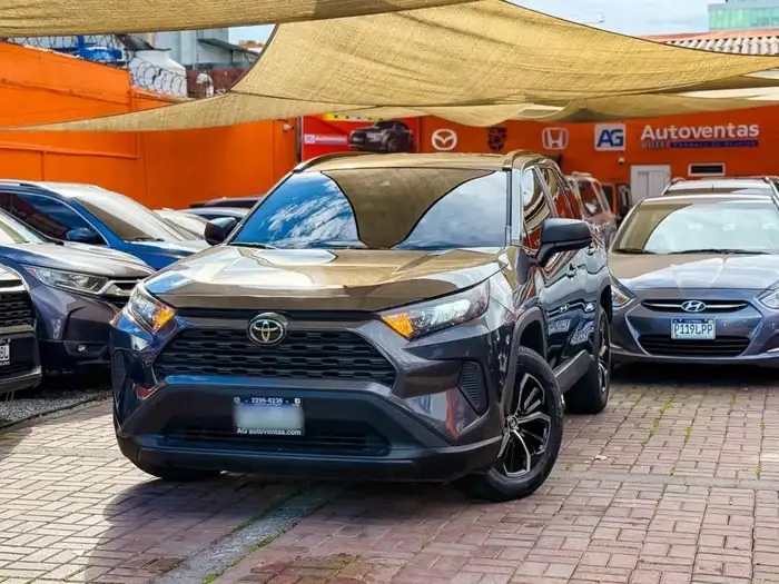 2019 Toyota RAV4 — 3