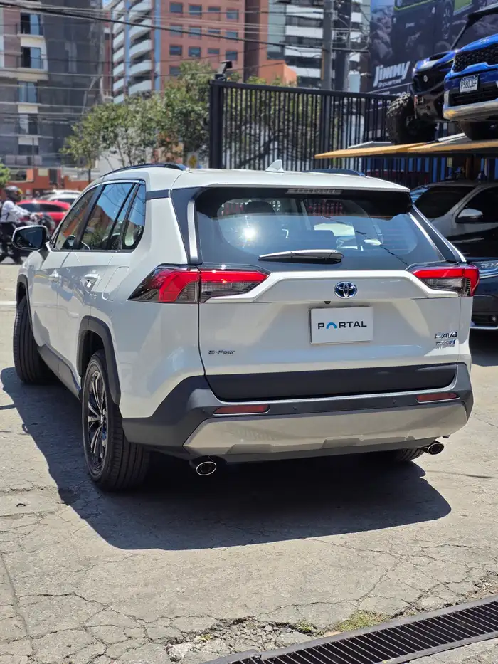 2025 Toyota RAV4 — 4