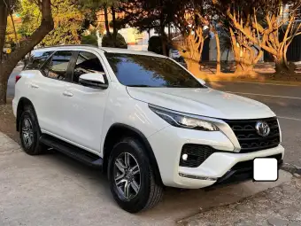 2023 Toyota Fortuner